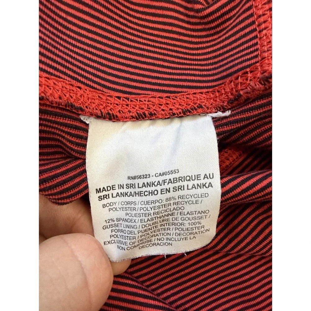 Nike Dri-FIT Foldover Capri Leggings Women's Small Red Black Striped Athletic